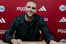 Kiper Timnas Indonesia Marteen Paes Resmi Berseragam Ajax Amsterdam