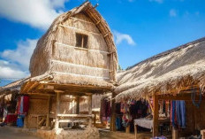 Mengenal Tradisi Unik Desa Adat Sade Lombok, Kampung Asli Suku Sasak