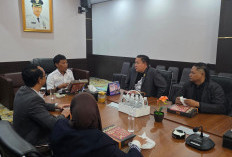 Walikota Didesak Selesaikan Polemik Jasa Hukum Pilkada