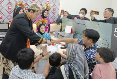 Di Balik Senyum dan Senampan Kopi, Kisah Hangat Harpelnas dan 71 Tahun Perjalanan CIMB Niaga