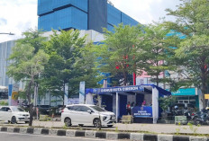 Pos Dishub Kota Cirebon di Depan CSB Dikritik sebab Petugas Dicap Santai dalam Menanggulangi Parkir Liar