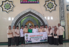 260 Masjid di Kabupaten Cirebon Dibersihkan Serentak, Kemenag Dorong Jadi Gerakan Rutin