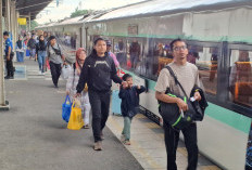 KAI Daop 3 Cirebon Hadirkan YES Deals 2025, Diskon Tiket Kereta Api hingga 25 Persen