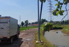 Akses ke Makam Mbah Kuwu Sangkan Rusak Parah