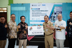 Bank Mandiri Taspen dan PNM Gelar Vokasi Menjahit Sepatu untuk Difabel di Brebes