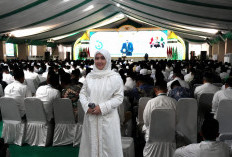 Siti Farida Hadiri Muktamar ke-35 NU