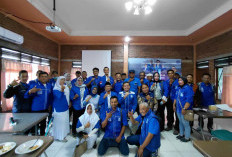 Asep Sholeh Fakhrul Insan Nahkodai PAN Kabupaten Cirebon