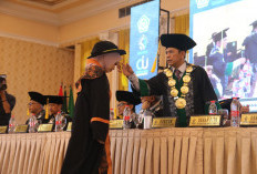 Gelar Wisuda IV, UIN Siber Cirebon Makin Mantap jadi PTKIN Berpengaruh