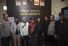 Lurah Harjamukti Jemput Warga Kota Cirebon yang Jadi Korban Bencana Alam Aceh di Dinas Sosial Kota Cirebon