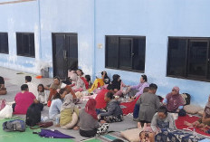 Banjir Rendam Desa Dawuan, Warga Terpaksa Mengungsi ke GOR