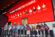 Ketika Papan Tulis Bertemu Kecerdasan Buatan, Sentuhan AI dan Semangat Pengabdian Guru di Era Digital