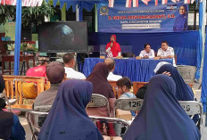 Endah Ingatkan Orang Tua Awasi Anak Bermain HP