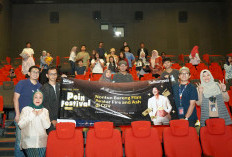 Telkomsel Hadirkan Keseruan di Penghujung Tahun Bagi Pelanggan Setia Telkomsel Prestige di Cirebon Lewat Nobar