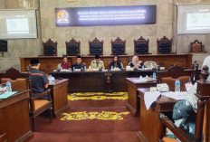 DPRD Kabupaten Cirebon Bahas Raperda Data Desa Presisi Partisipatif