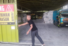 Dari Limbah Jadi Berkah, Usaha Pakan Ternak Aas Serap Puluhan Tenaga Kerja