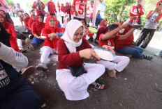 Lomba Rakyat ala Demokrat, Rayakan HUT Bersama Masyarakat