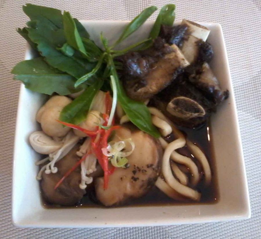 Sensasi Makan Mi Soba Saat Musim Hujan