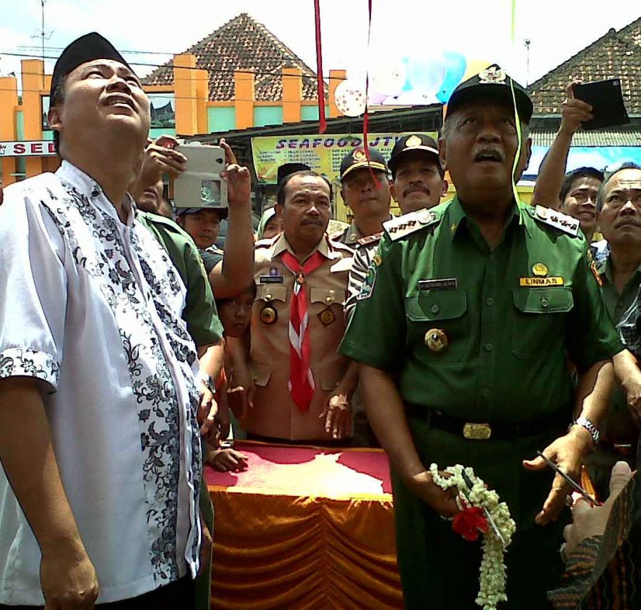 Pasar Desa Bisa Bersaing dengan Swalayan?