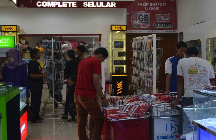 Diskon Handphone hanya Diwaktu Siang dan Sore