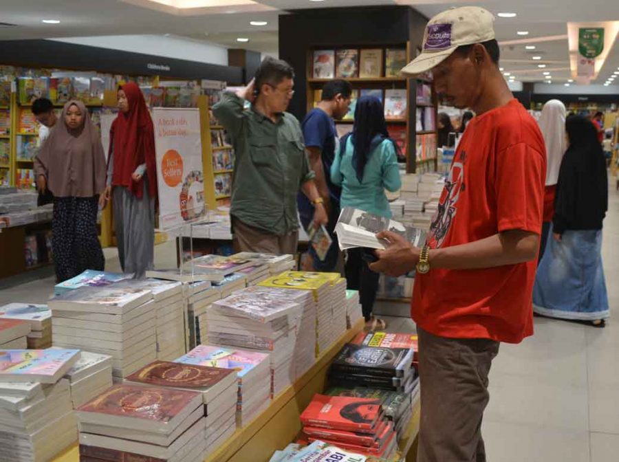 Sehari, Gramedia Diserbu 6 Ribuan Pengunjung