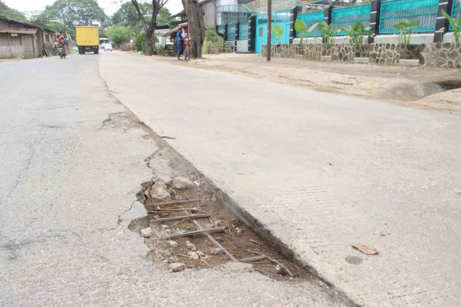 Proyek DAK Jalan Katiasa Diduga Tidak Sesuai Spesifikasi