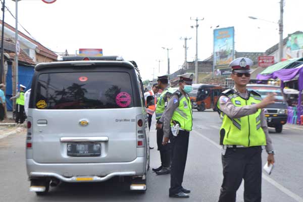 31 Persen Kendaraan di Cirebon Telat Pajak