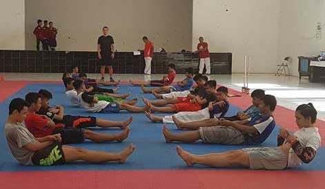 Taekwondoin Kota Cirebon Ikut Coaching Clinc
