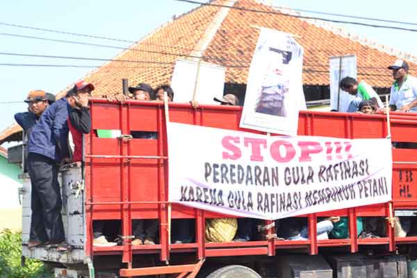 Datangi Disdagin, Petani Tebu Ingin Bebas PPN