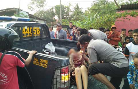 Isak Tangis Iringi Pemakaman Dua Pelajar Korban Tabrak Lari