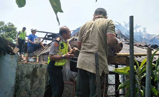 Tiga Rumah di Luragung Ludes Terbakar