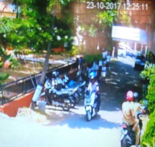 Pencuri Sepeda Motor di PUPR Terekam CCTV