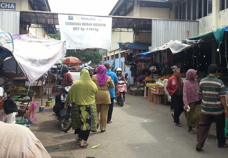 Ratusan Kios Pasar Kanoman Bakal Dicat Ulang