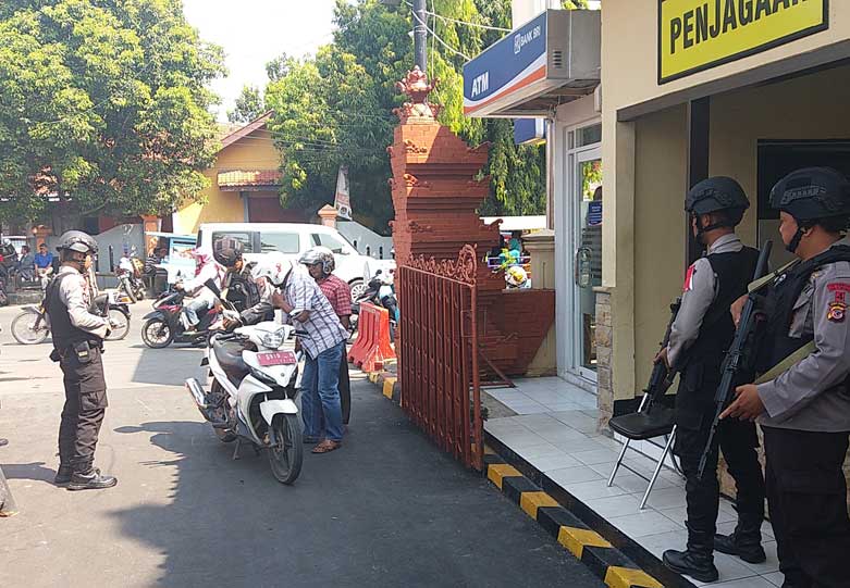 Pemeriksaaan Tamu Mapolres Makin Diperketat