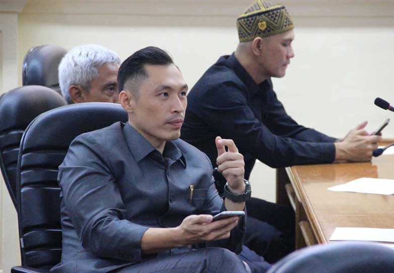 Hari Ini Dilantik, HSG Gantikan Eti