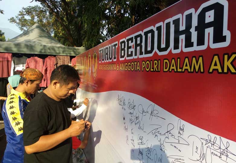 Warga Cirebon Dukung Polri Habisi Teroris