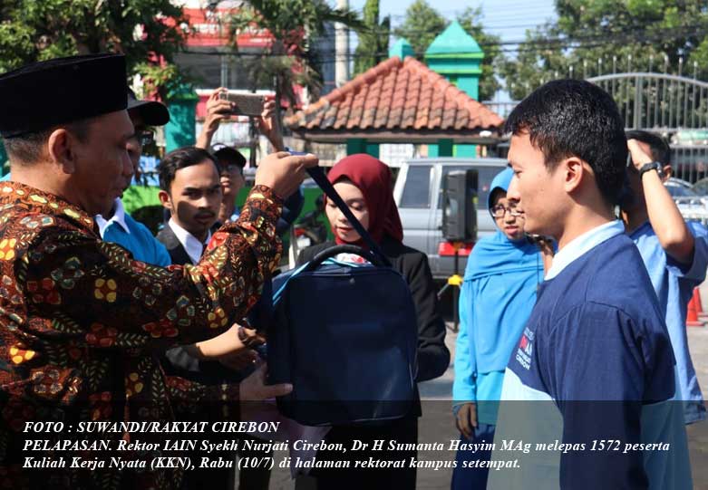 IAIN Cirebon  Berangkatkan 1.572 Mahasiswa KKN ke Brebes