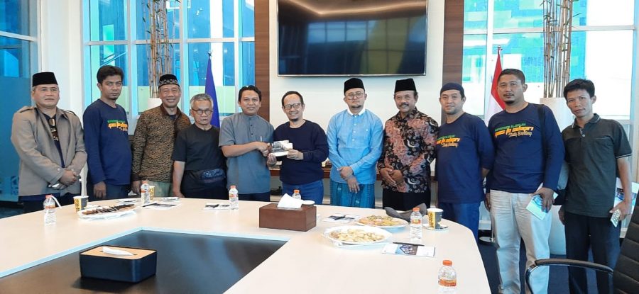 Guru Besar IAIN Cirebon, Prof Adang Ajak Pengurus Al-Islah Bobos Studi Banding ke Tazkia IIBS Malang