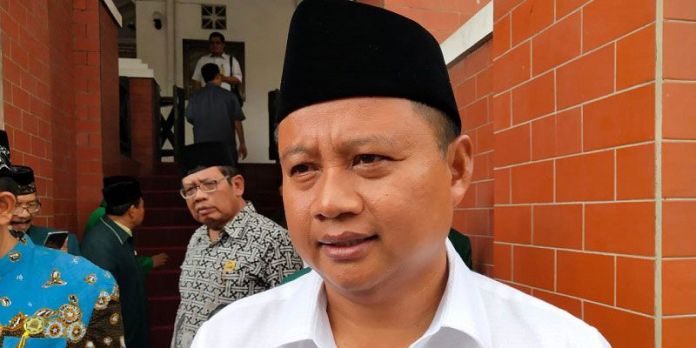 Atribut PKI Dijual Online, Wagub Jabar: Masalah Itu Tanggung Jawab Bersama