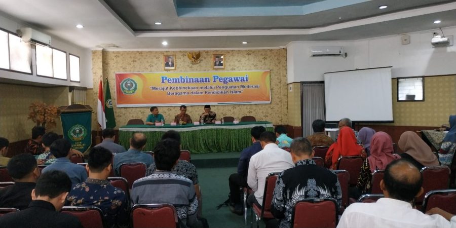 IAIN Cirebon Bina Pegawai, Perkuat Moderasi Beragama dalam Pendidikan Islam