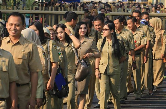 Uji Coba Mulai Januari 2020, PNS di 7 Instansi Ini Libur Jumat hingga Minggu