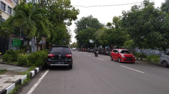 6 Ruas Jalan di Kota Cirebon Ini Bebas PKL, Ironisnya Digunakan Parkir Liar