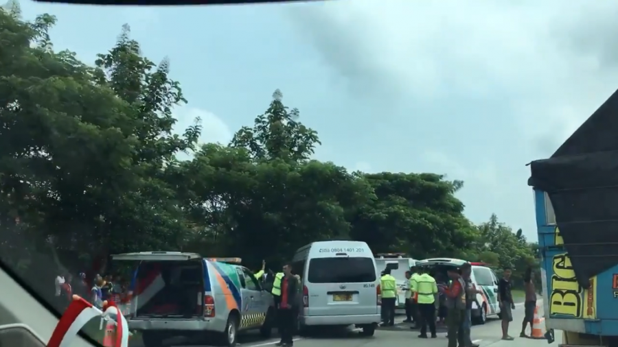 9 Orang Terluka Akibat Kecelakaan Tabrak Belakang di Tol Cipali KM 84.800 A