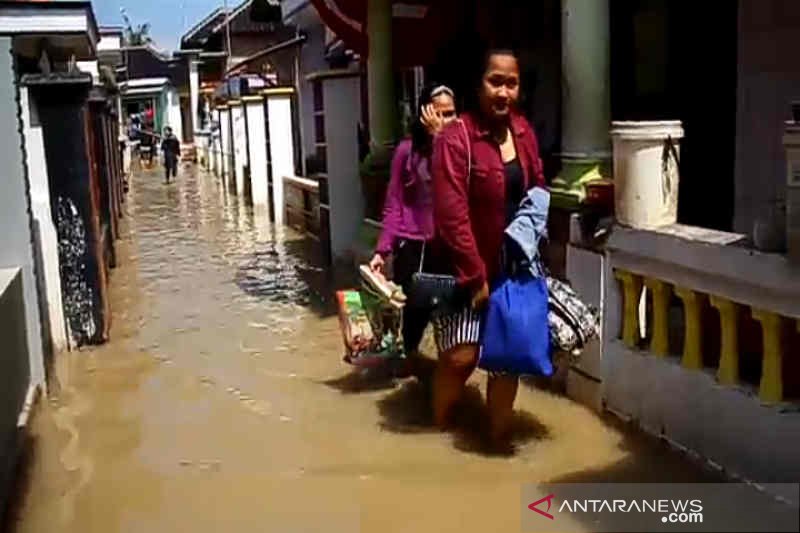 Banjir Landa Sebagian Wilayah Kabupaten Cirebon Mulai Surut