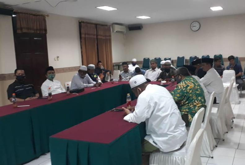 Masih PSBB Jilid II, Salat Jumat di Masjid Mulai Digelar Lagi Hari Ini