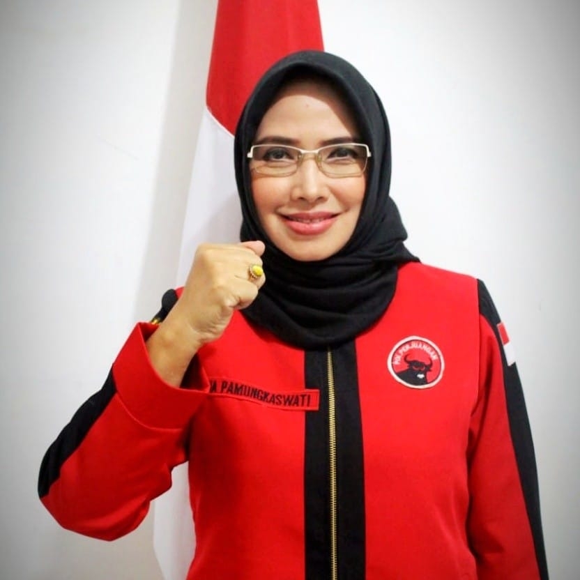 Surat Perintah Megawati untuk Kader, Fitria Pamungkaswati: Saya PDI Perjuangan Satu Bendera kau Bakar, Seribu 