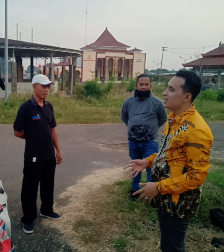 Dewan Sayangkan Pasar Batik Trusmi Terlantar