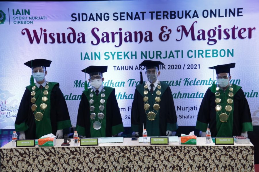 Wisuda Sarjana dan Magister XXI IAIN Cirebon Sukses