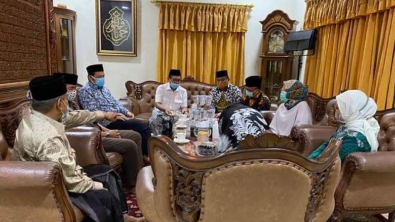 Menaker Bahas Omnibus Law UU Ciptaker di PBNU, Said Aqil Siroj Tetap Uji Materi ke MK