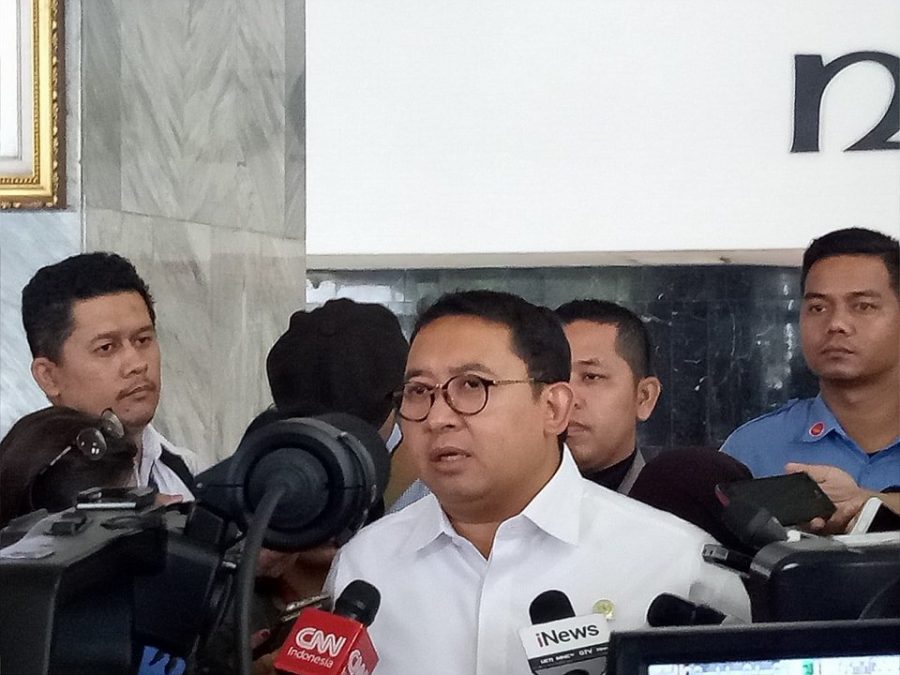 Sindir Tito Karnavian,  Fadli Zon: Mana Bisa Inmen Copot Kepala Daerah