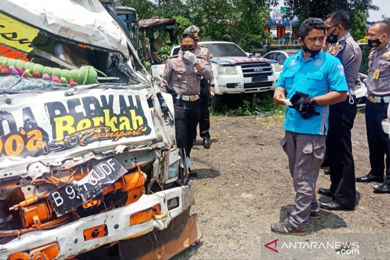 Polisi Sebut Pengemudi Truk Maut di Puncak Bogor Tak Punya SIM